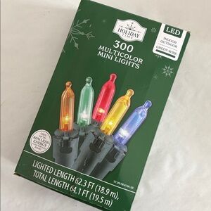 Holiday time 300 mini lights green wire 64 feet Multicolor LED String Lights new